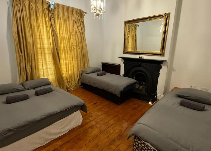 Extraordinary Family Room Near Croke Park - 4